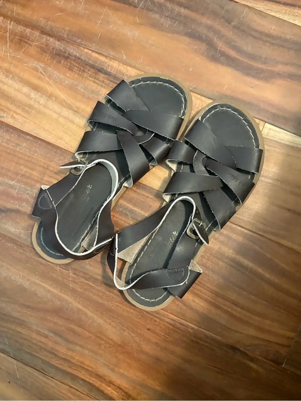 Salt-Water Sandals Original Black Leather Youth Size 5 Fisherman Sandals